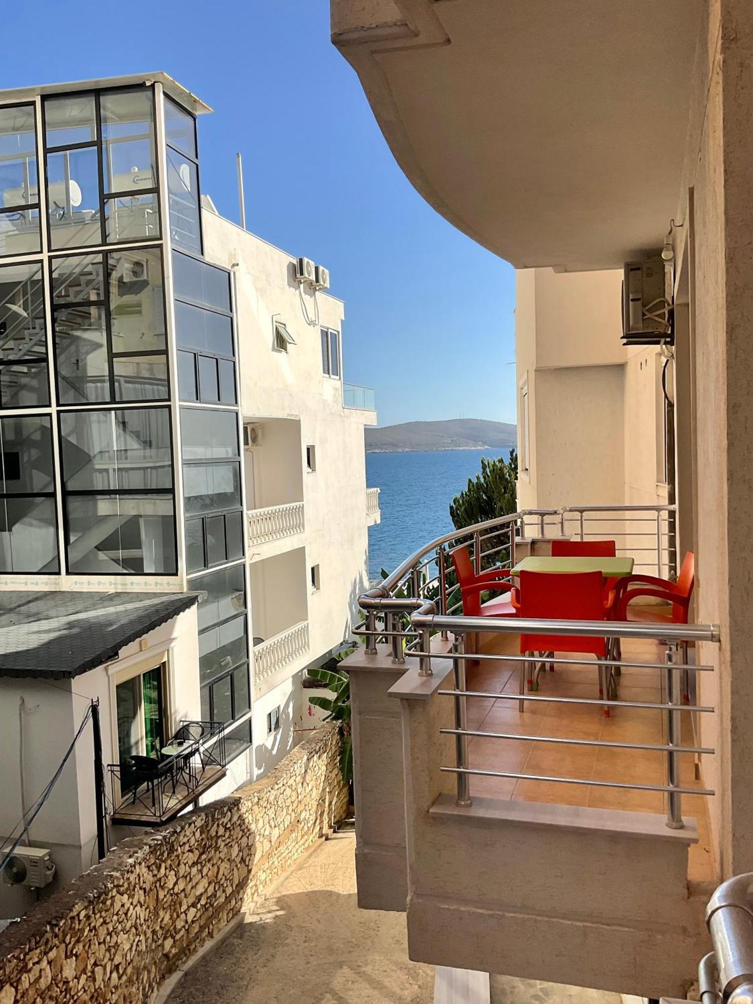 Mojito Beach Apartments With Free Parking Sarandë Esterno foto