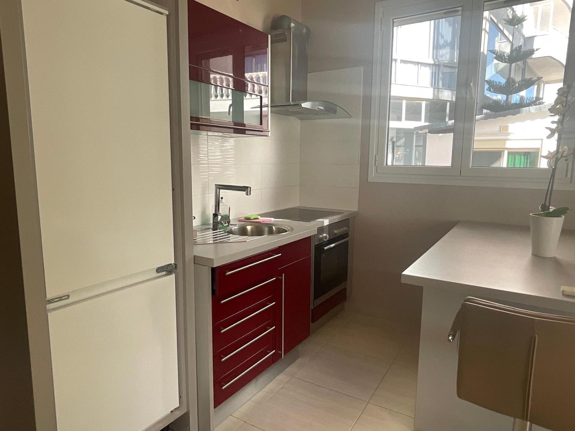Mojito Beach Apartments With Free Parking Sarandë Esterno foto