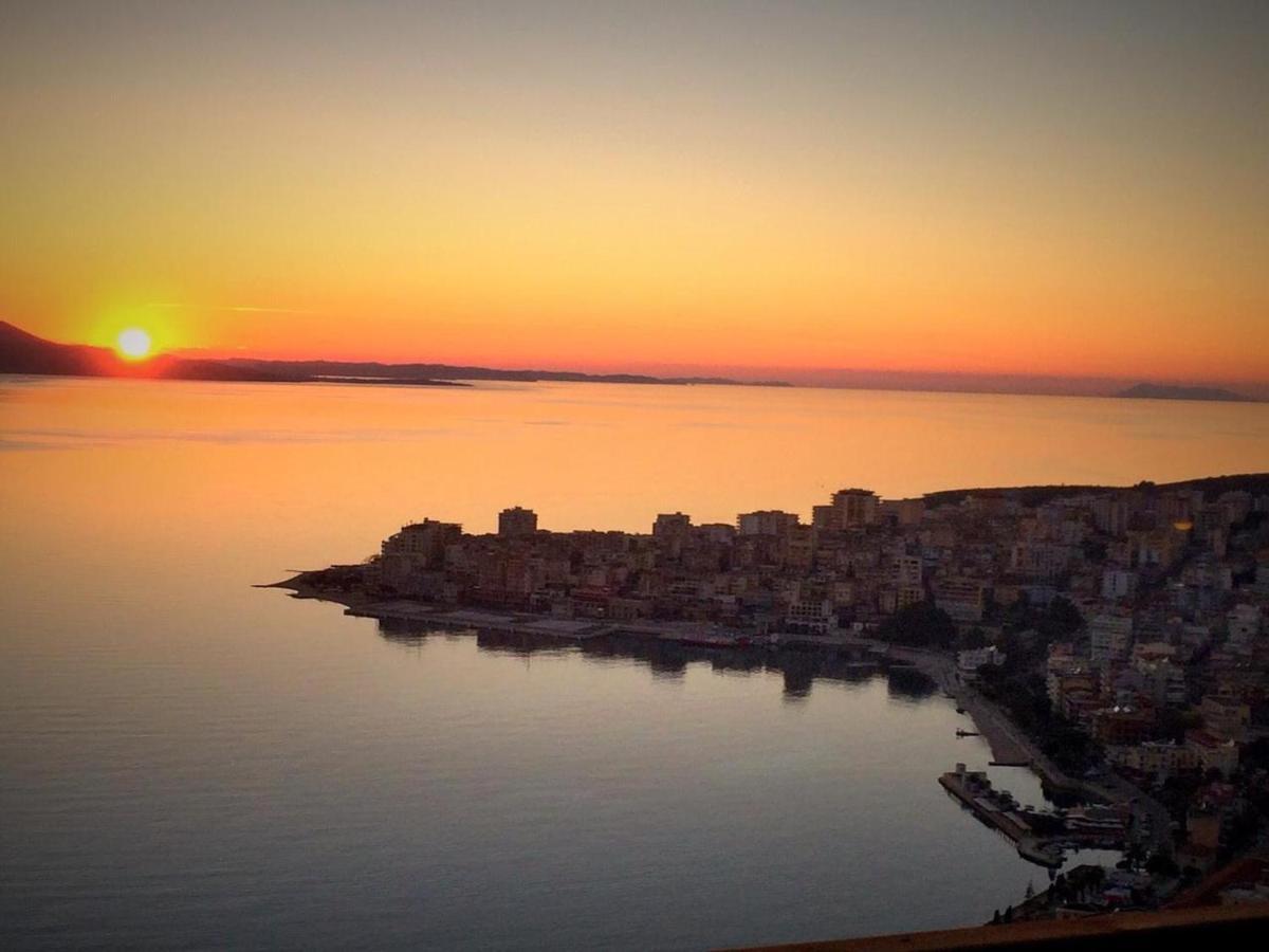 Mojito Beach Apartments With Free Parking Sarandë Esterno foto